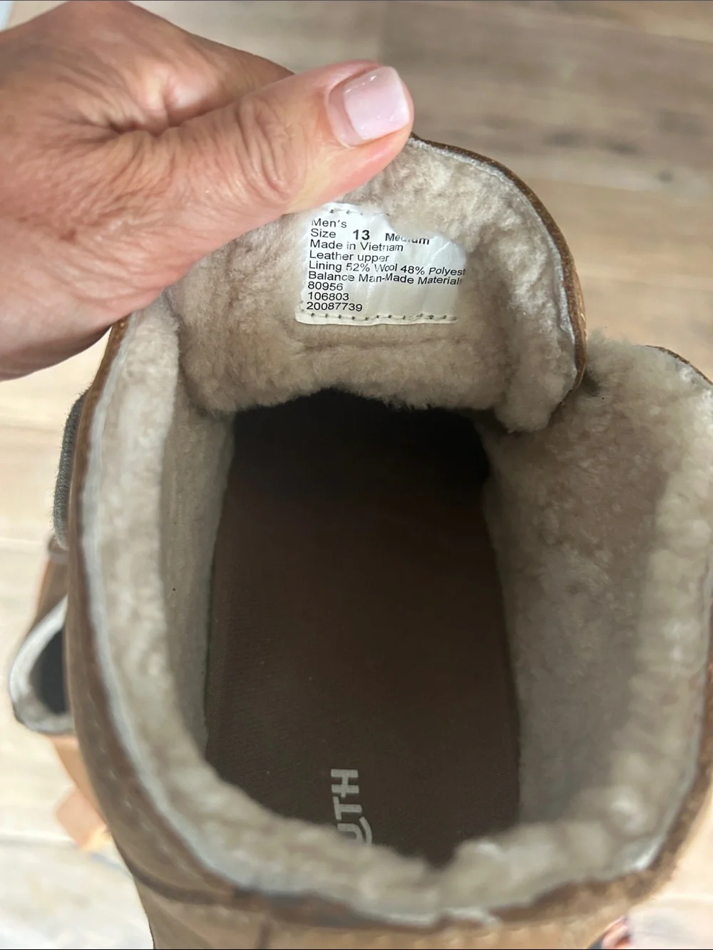 Duluth Trading Co suede chukka